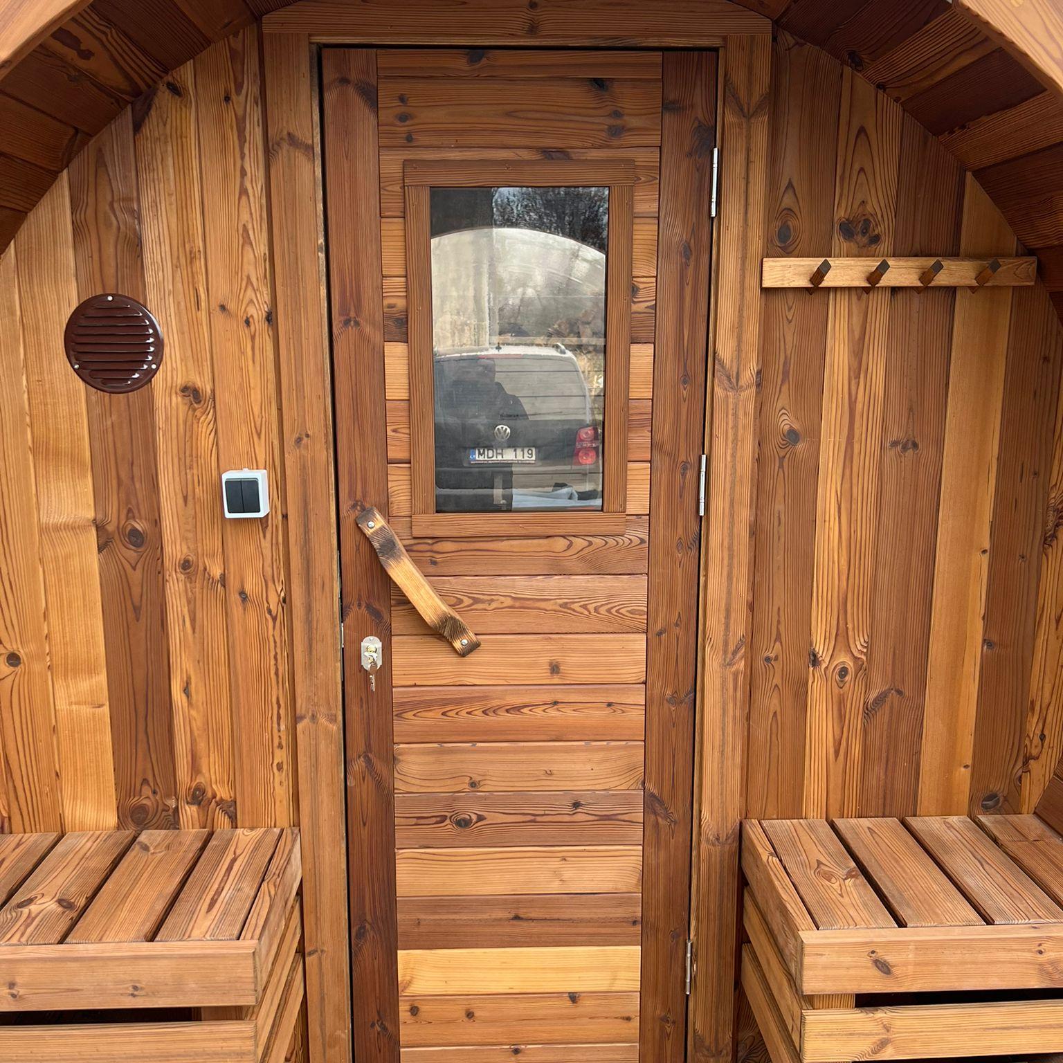 Výběr dřeva sauny - skandinávský smrk a nebo ThermoWood? 