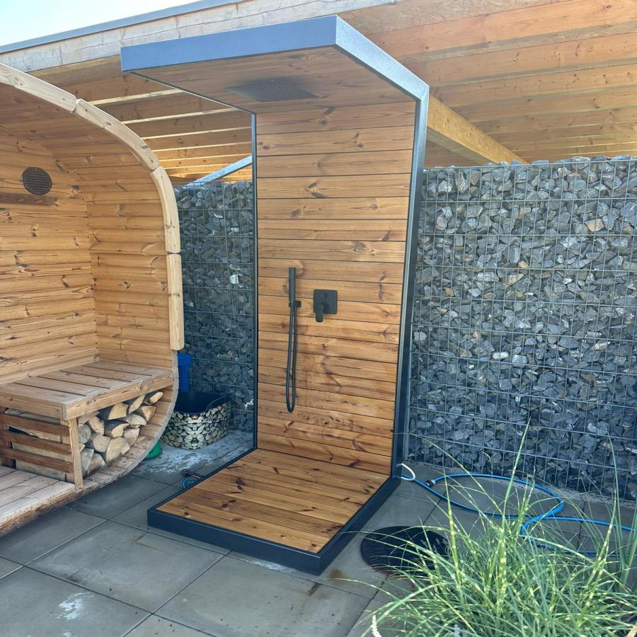 Ochlazovací sprcha CUBE